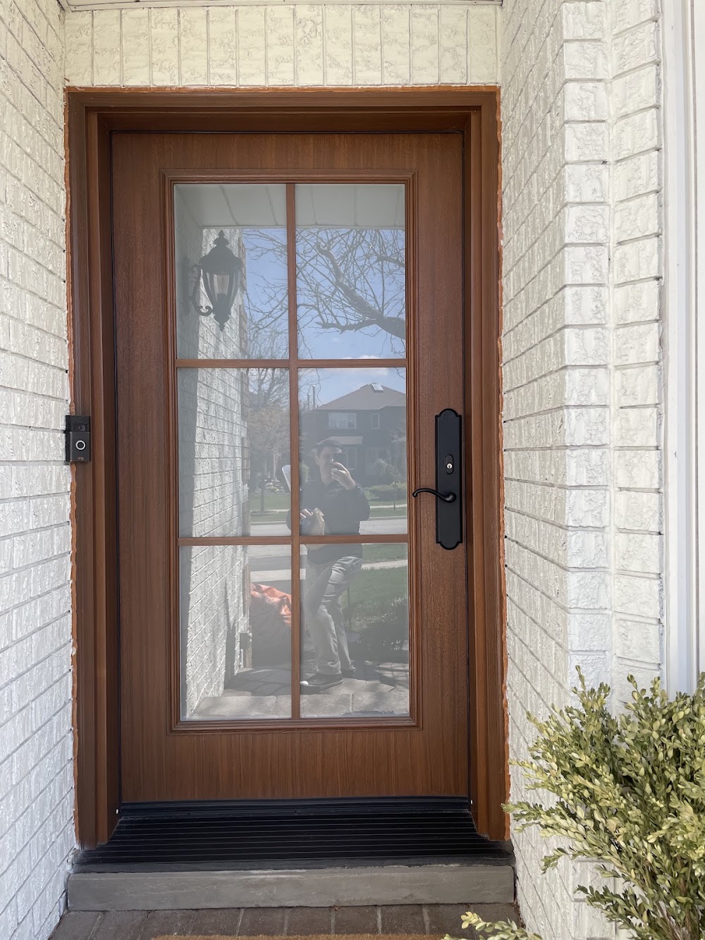 Pioneer Windows Inc.